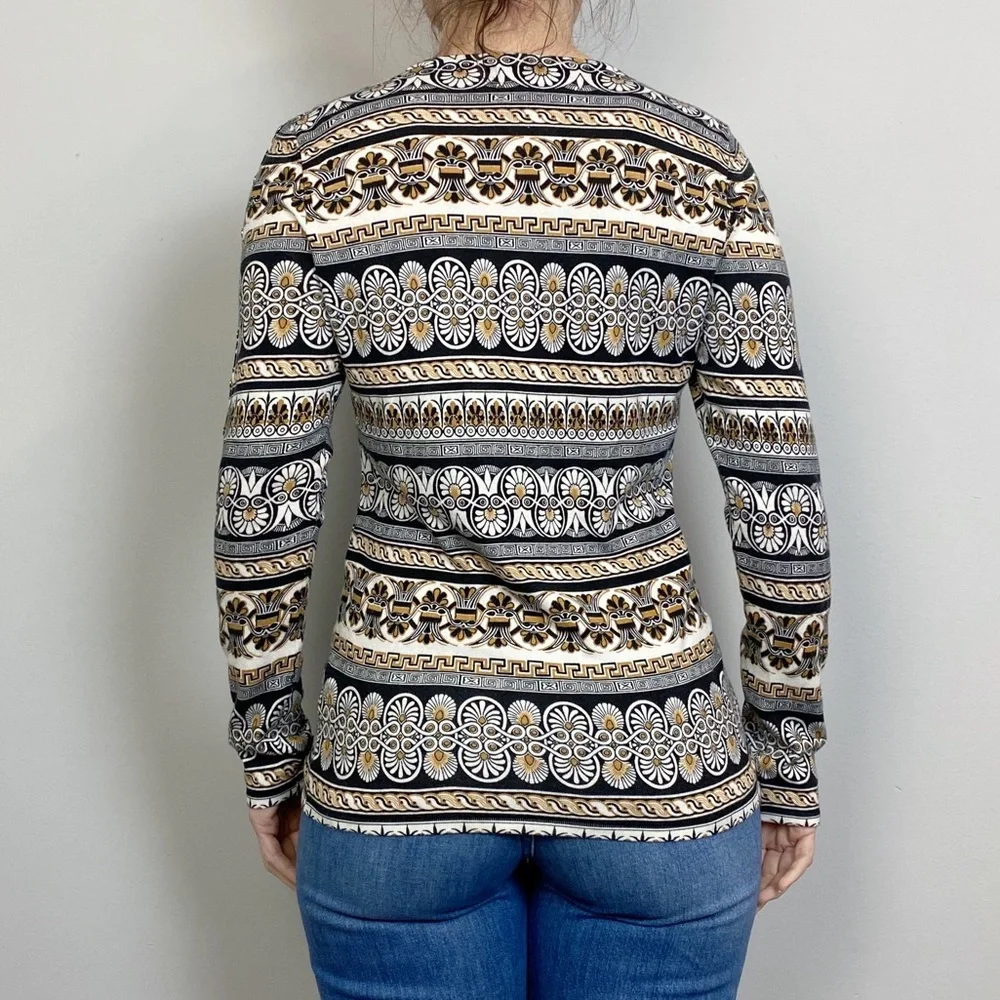 J. McLaughlin Catalina Cloth a button Sleeve Printed Top